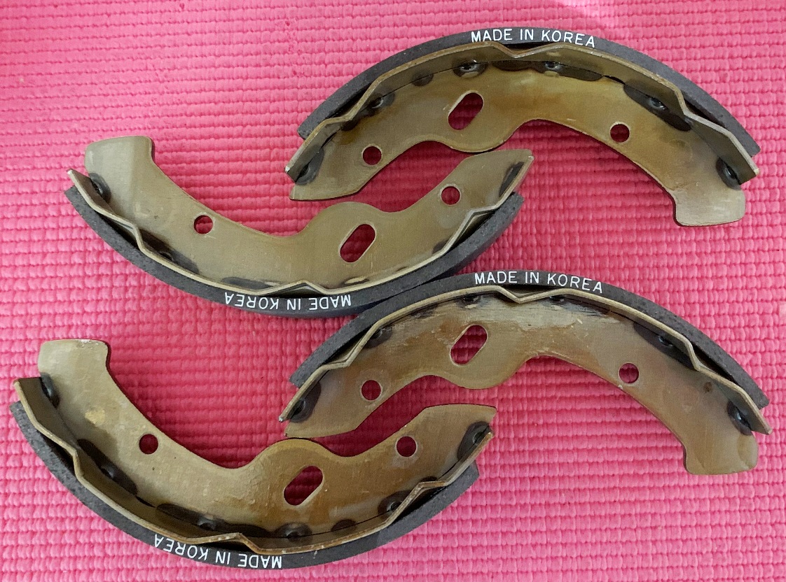 Brake Shoe Sets (2), all 2 WD models (aftermarket, see notes) Brake Shoe Sets (2), all 2 WD models (aftermarket, see notes)